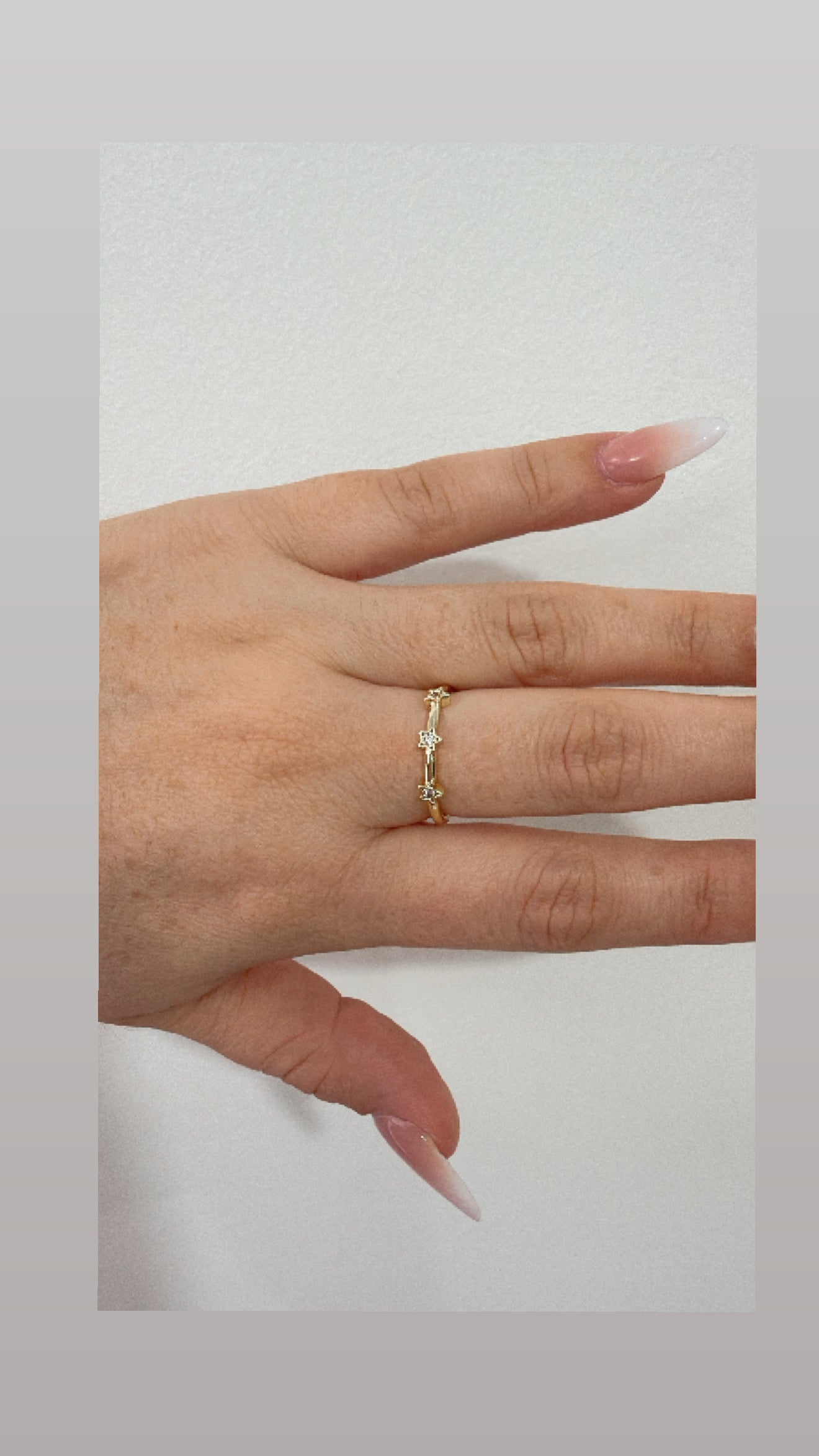 anillo de estrellas en oro laminado 14k
