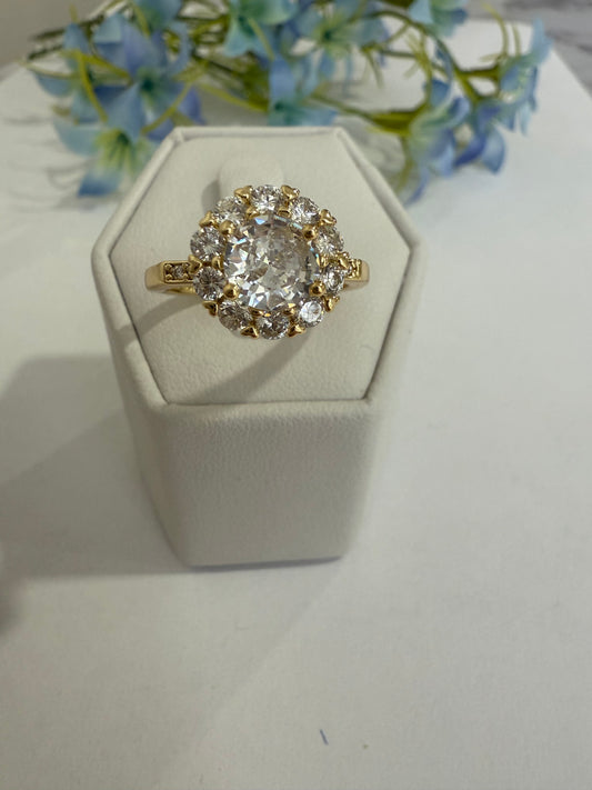 anillo reina de cristal