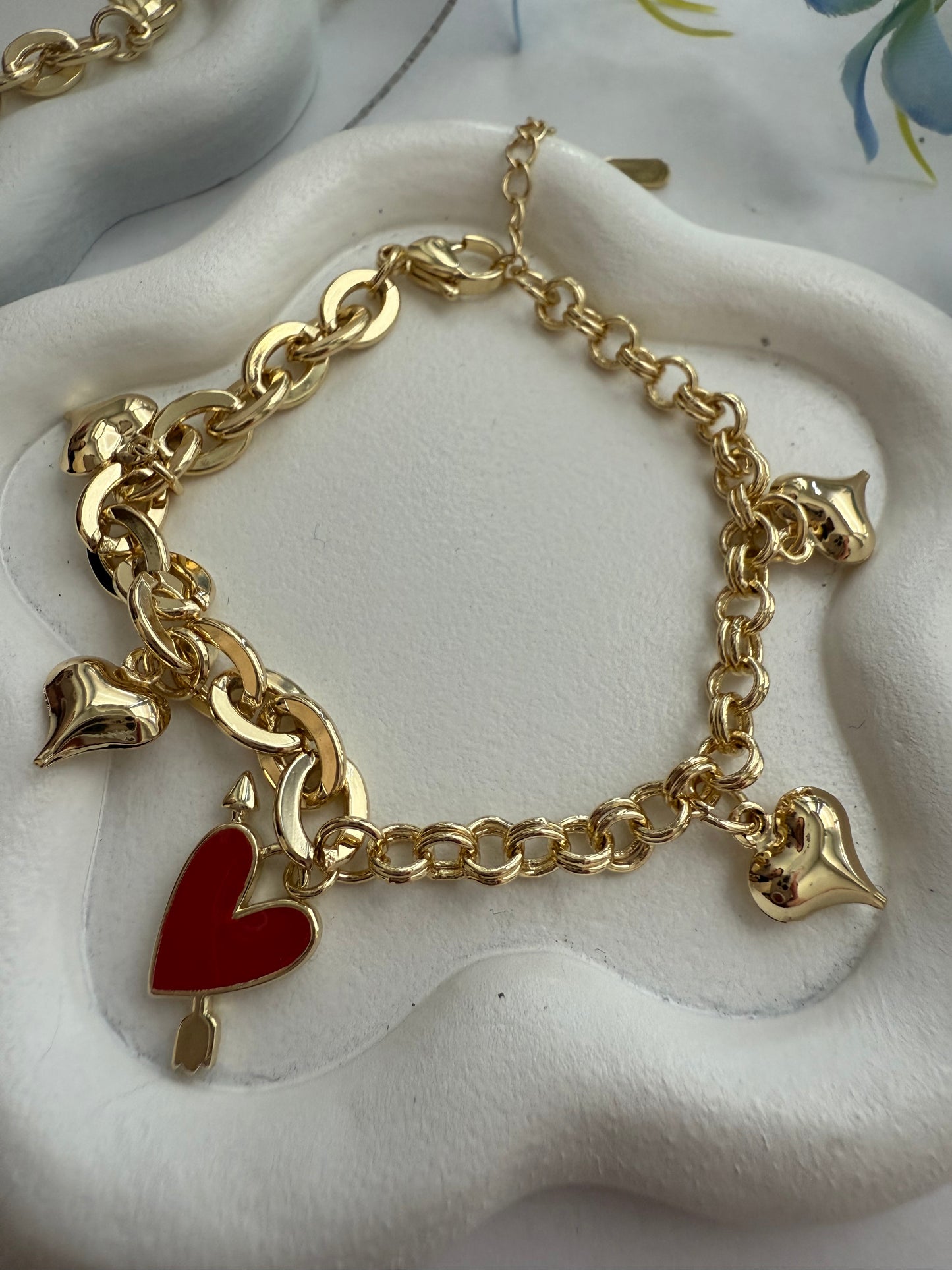 Pulsera Corazón Flechado — Amor a primera vista