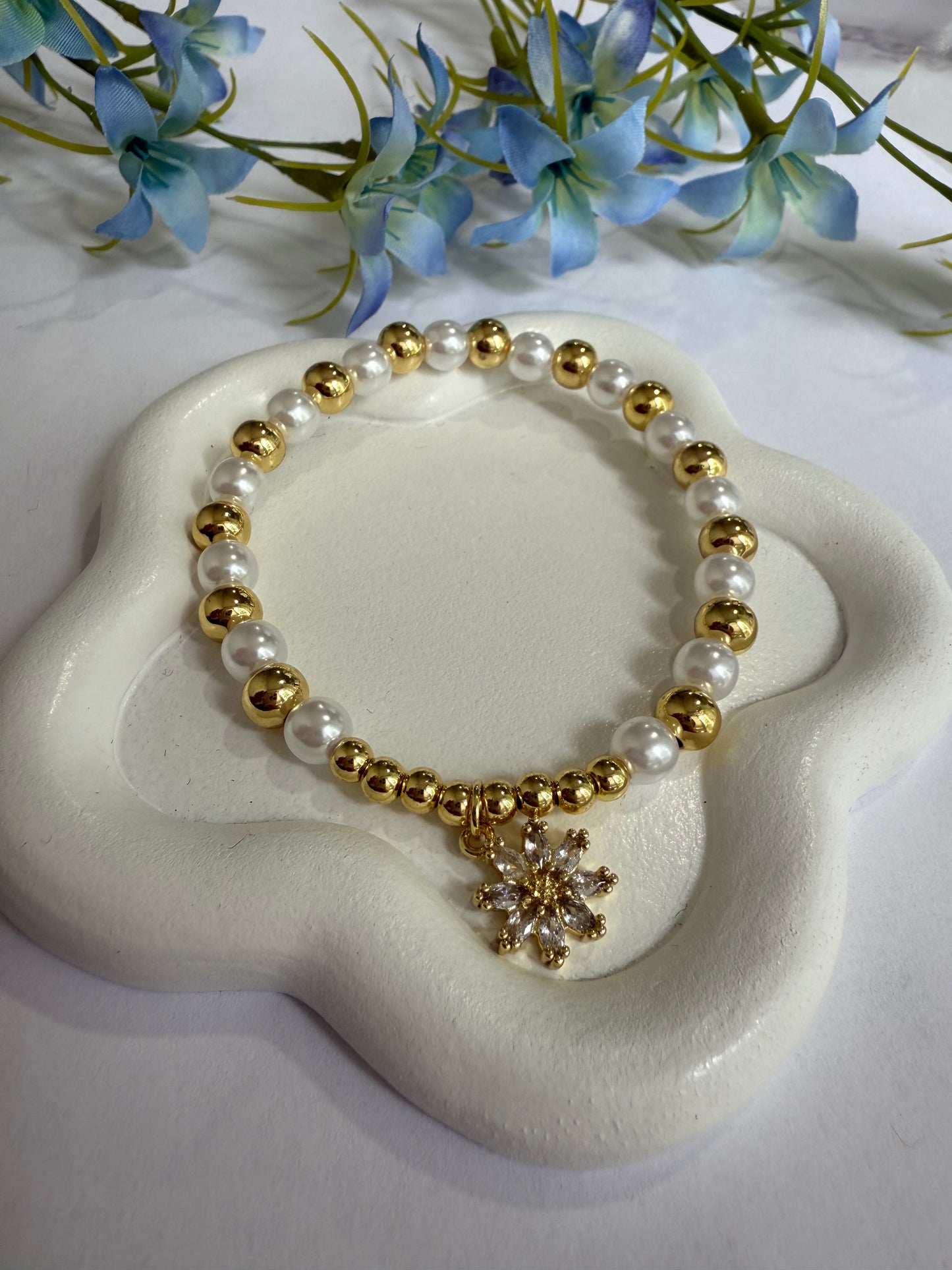 pulseras con dijes