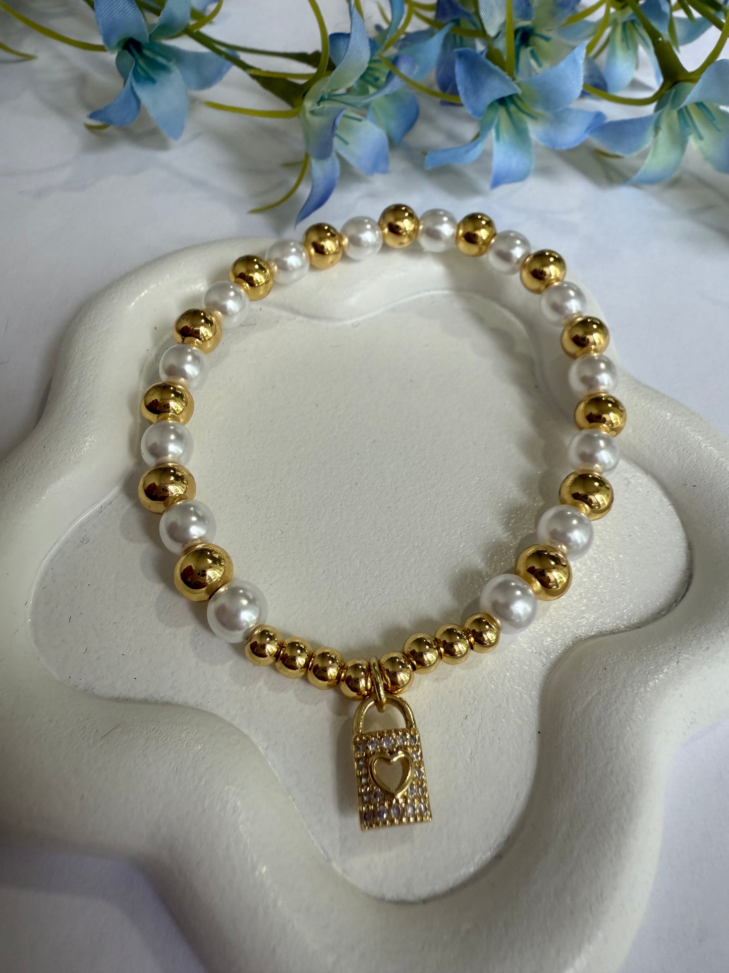 pulseras con dijes