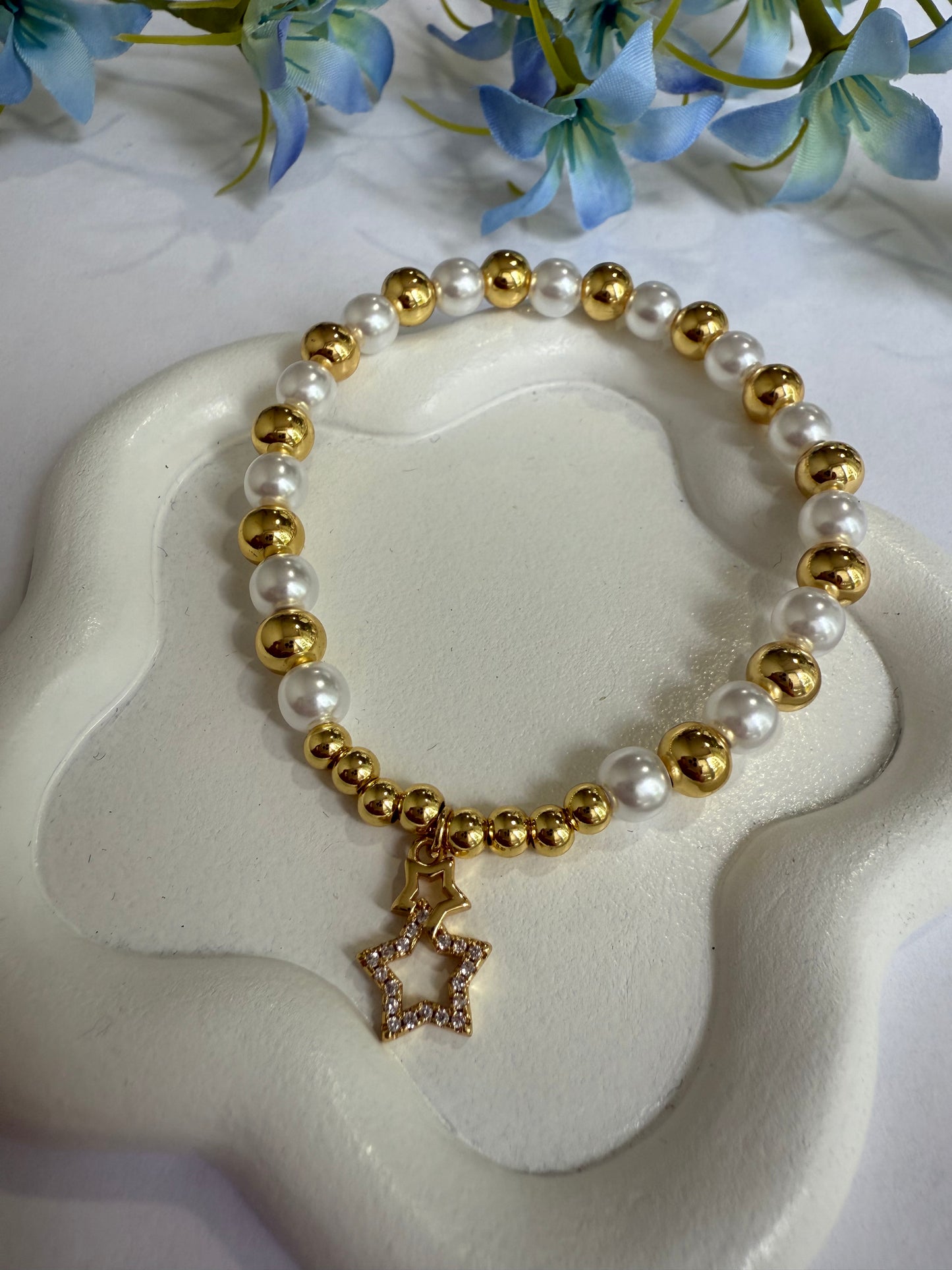 pulseras con dijes