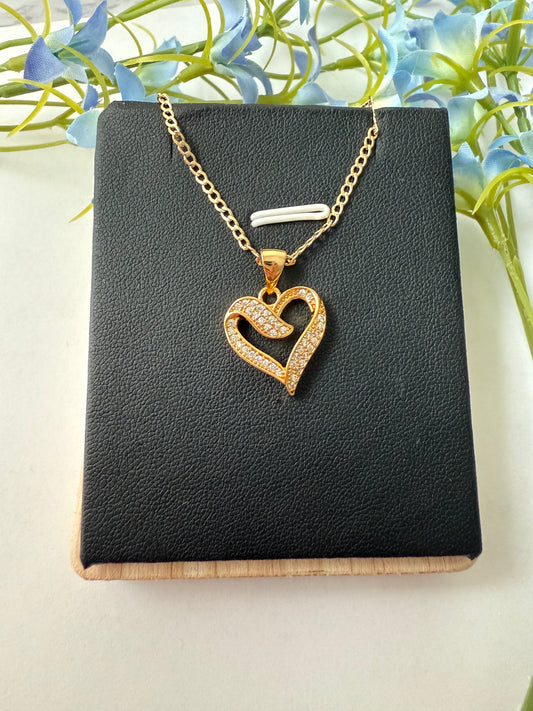 collar de corazón 01