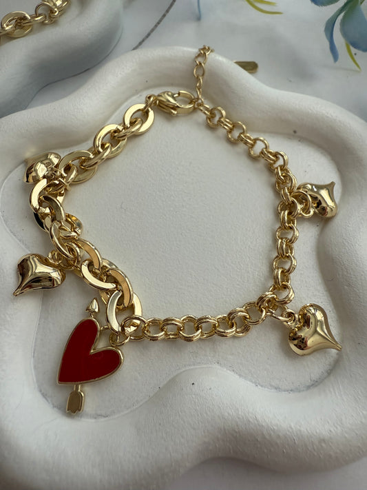 Pulsera Corazón Flechado — Amor a primera vista