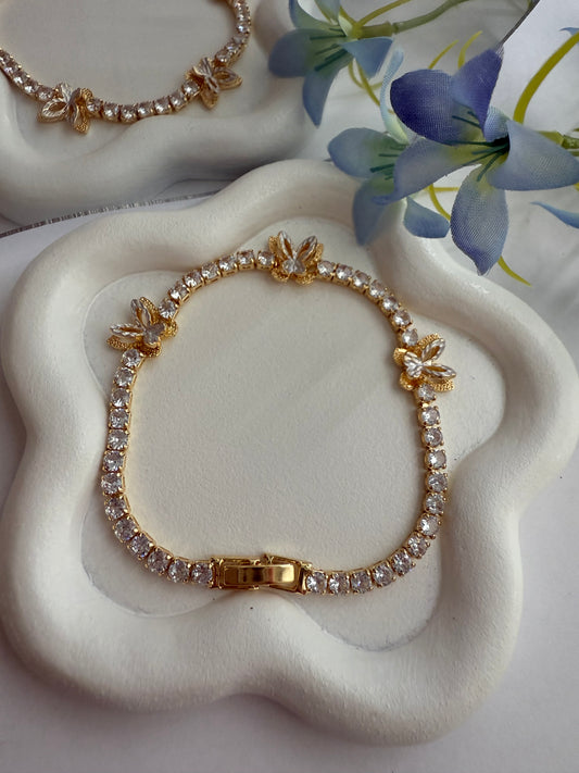 Pulsera Brilli-Mariposas — Dulce y encantadora