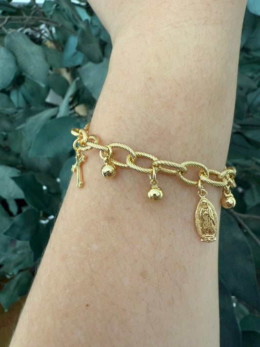 Pulsera ajustable con colgantes de cruz y virgen de Guadalupe